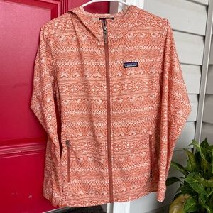 Patagonia Women’s Lightweight Breaker
